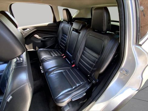 Used 2017 Ford Escape Titanium FWD image 19