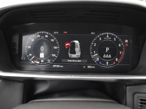 Used 2019 Land Rover Range Rover Sport HSE image 12