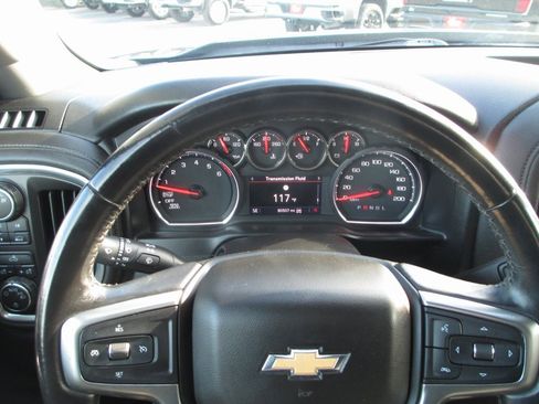 Used 2019 Chevrolet Silverado 1500 LT image 24