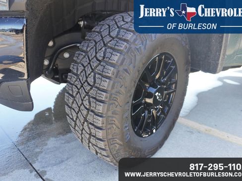 Used 2026 Chevrolet Silverado 2500 ZR2 image 11