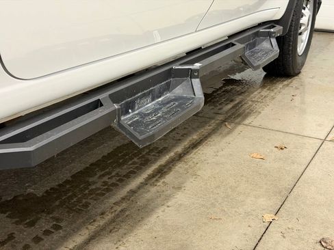 Certified 2020 GMC Sierra 2500 Base w/ Fleet Convenience Package image 11