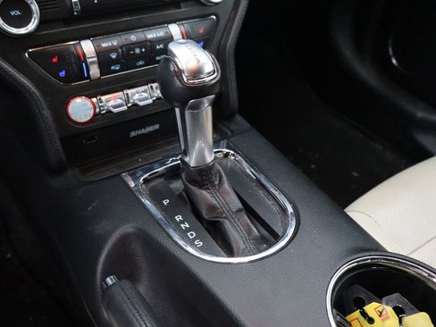 Certified 2017 Ford Mustang Premium image 20