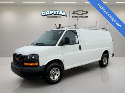 Used 2023 GMC Savana 2500 w/ Driver Convenience Package image 1