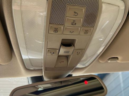 Used 2015 Mercedes-Benz GLK 350 350 4MATIC image 21