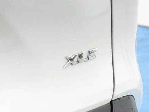 Used 2025 Toyota RAV4 XLE Premium image 7