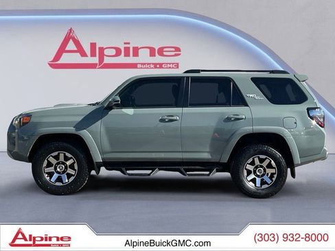 Used 2023 Toyota 4Runner TRD Off-Road Premium w/ Moonroof Package AWD/4WD image 2