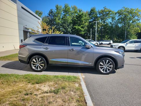Used 2025 Acura MDX w/ Technology Package AWD/4WD image 8