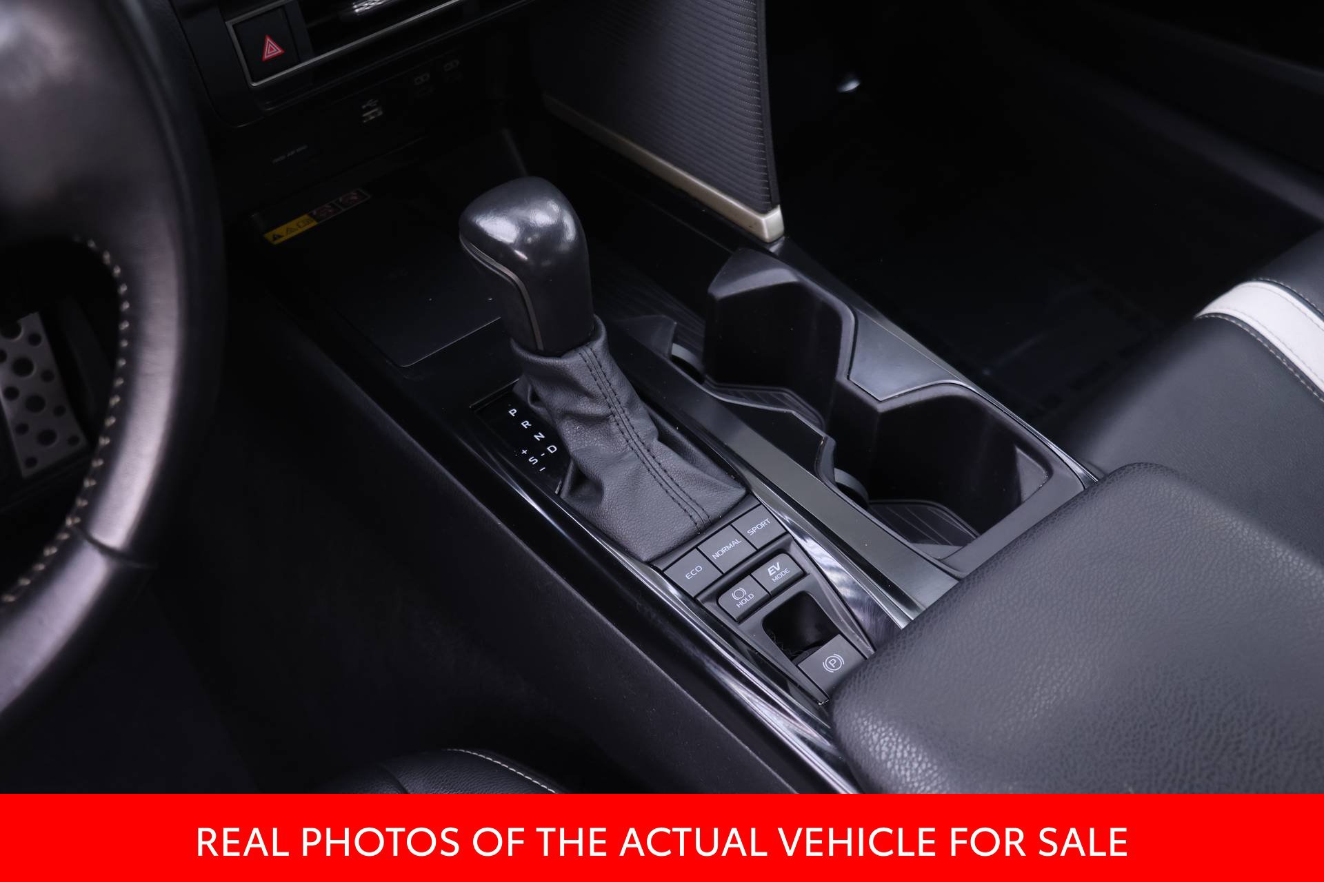 Certified 2025 Toyota Camry SE FWD image 12