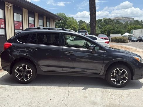Used 2015 Subaru Crosstrek 2.0i Limited AWD/4WD image 4