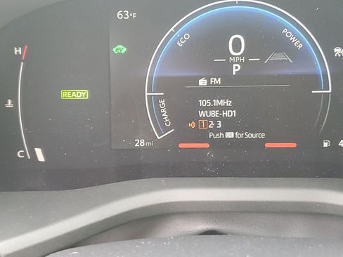 Certified 2025 Toyota Camry LE w/ Convenience Package FWD image 24