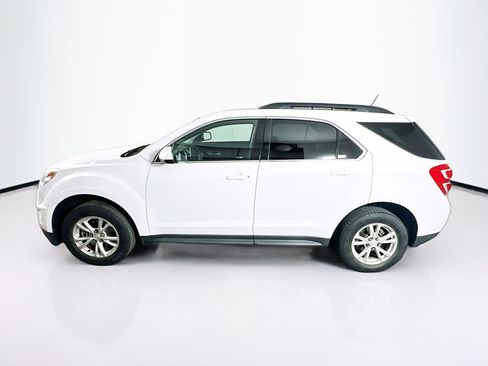 Used 2017 Chevrolet Equinox LT w/ Convenience Package FWD image 4
