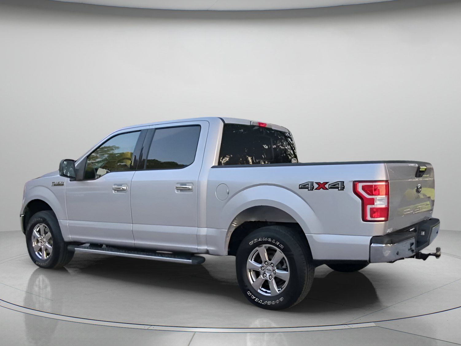 Used 2019 Ford F150 XLT w/ Equipment Group 302A Luxury AWD/4WD image 20