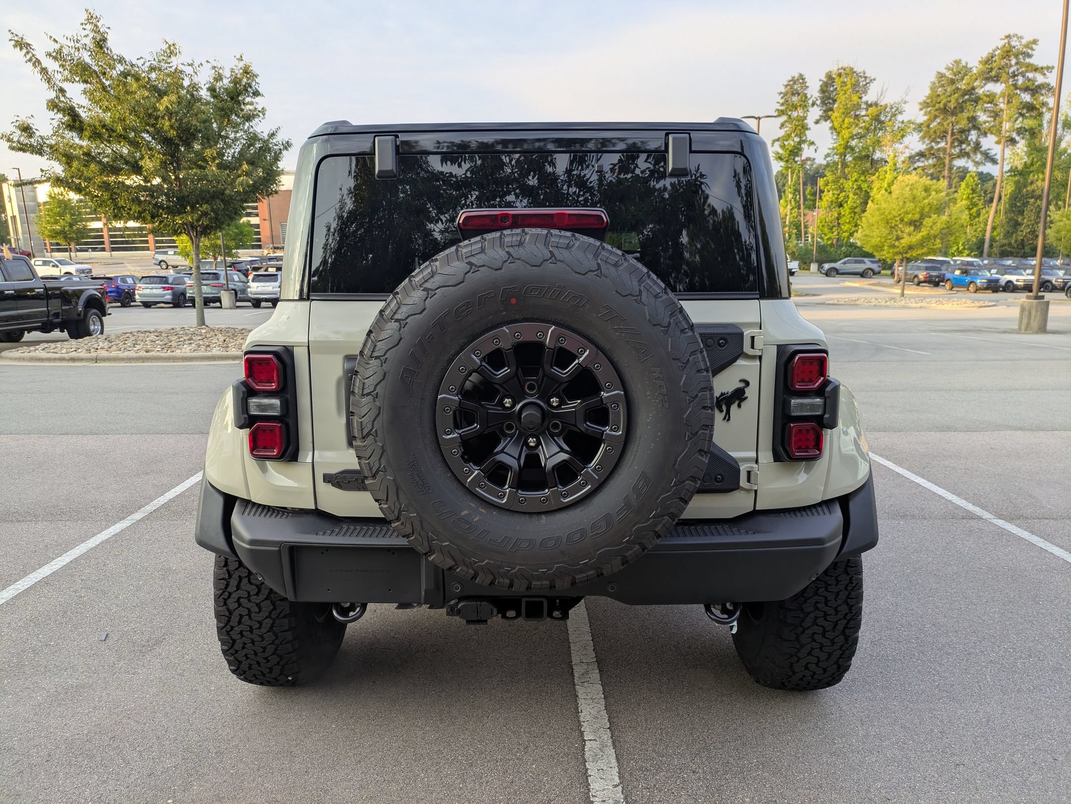 New 2026 Ford Bronco Raptor AWD/4WD image 5