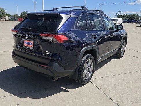 Used 2025 Toyota RAV4 XLE AWD/4WD image 5