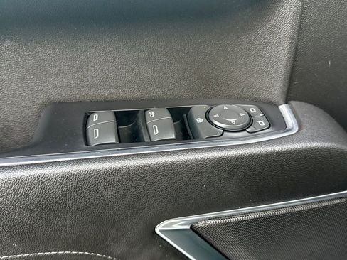 Certified 2022 Chevrolet Silverado 1500 RST image 18