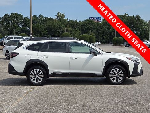 Used 2023 Subaru Outback Premium AWD/4WD image 6