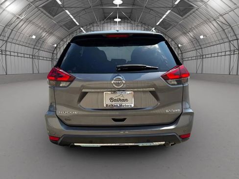 Used 2019 Nissan Rogue SV image 7