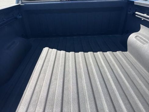 Used 2022 RAM 1500 Laramie image 8