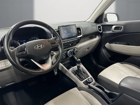 Used 2022 Hyundai Venue SEL w/ Cargo Package FWD image 14