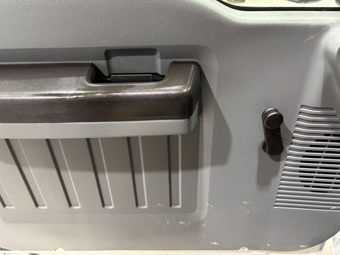 Used 2016 Ford F250 XL w/ XL Value Package image 16