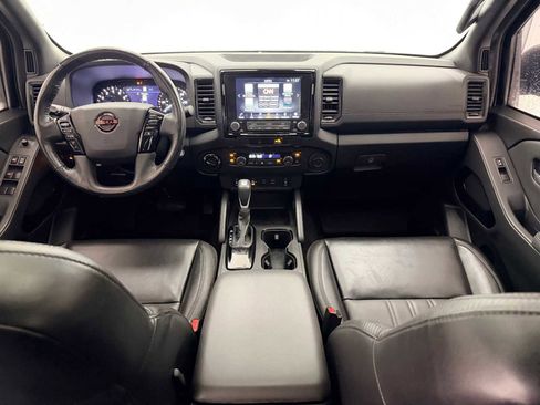 Used 2022 Nissan Frontier PRO-4X w/ Pro-4X Premium Package image 17