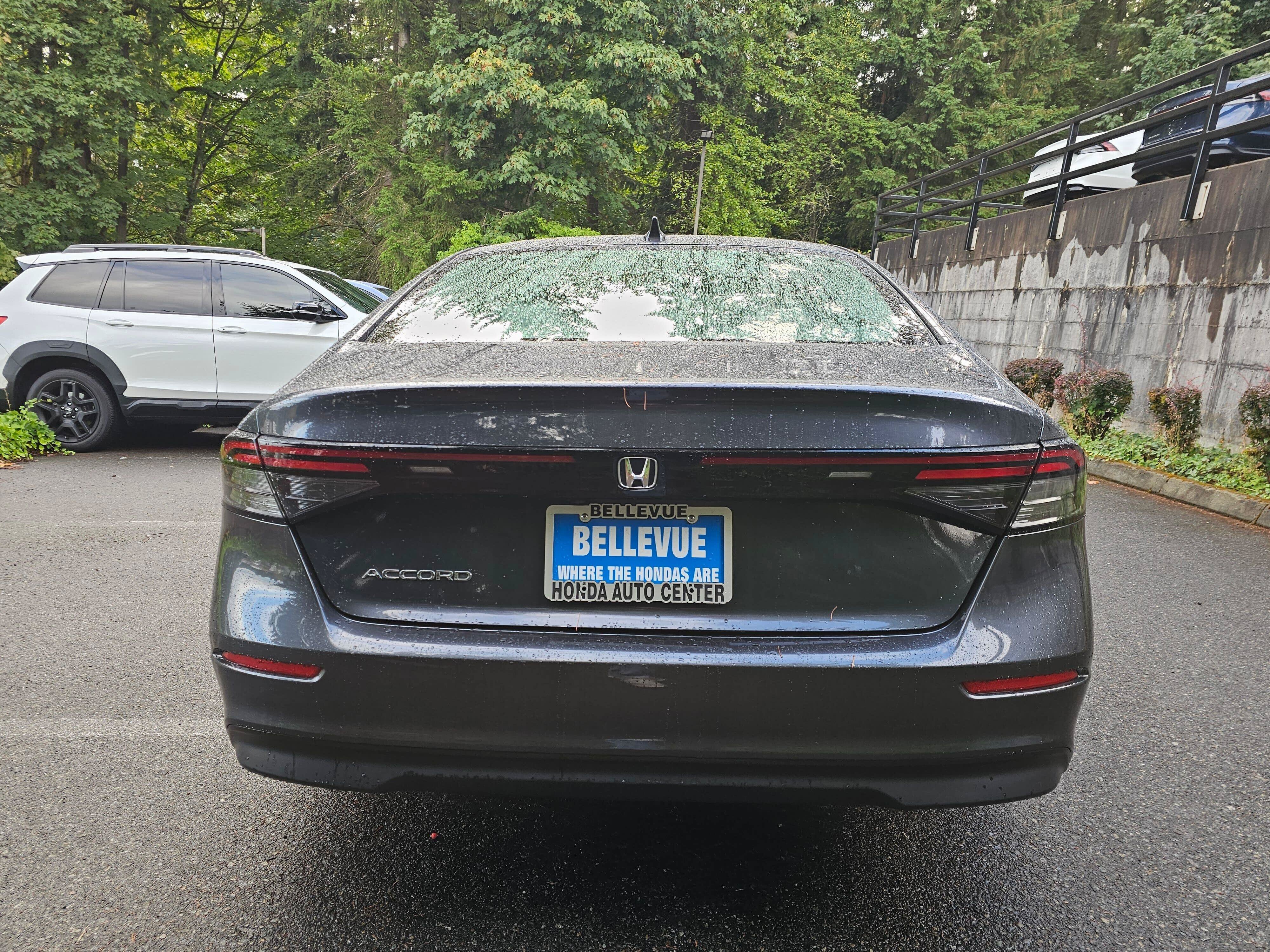 Used 2023 Honda Accord EX image 5
