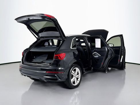 Used 2020 Audi Q3 2.0T Premium w/ Convenience Package AWD/4WD image 26