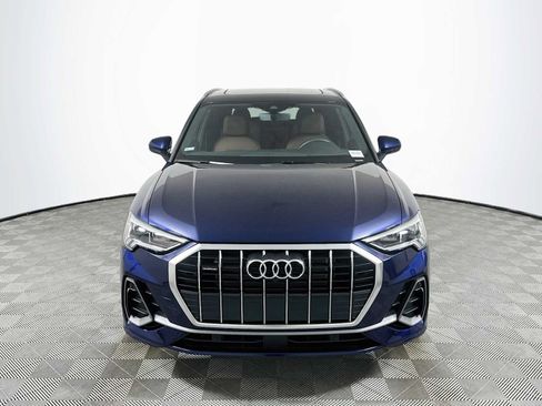 Certified 2025 Audi Q3 2.0T Premium Plus AWD/4WD image 2
