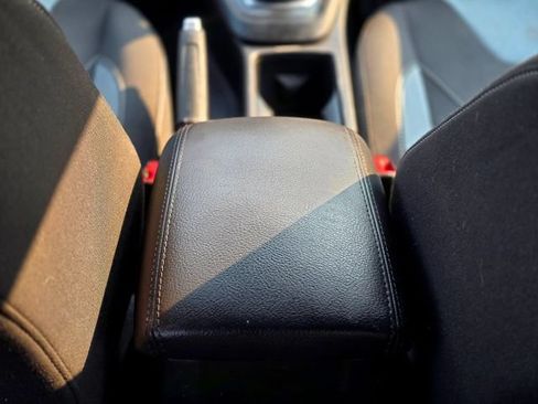 Used 2016 Ford Focus ST FWD image 24