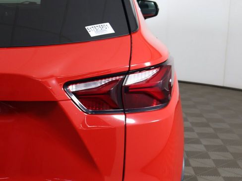 Used 2021 Chevrolet Blazer LT AWD/4WD image 17