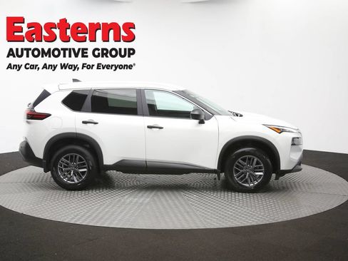 Used 2023 Nissan Rogue S AWD/4WD image 46