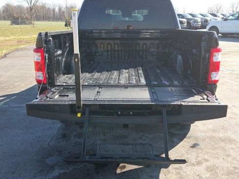 Used 2023 Ford F150 XL w/ Trailer Tow Package image 11