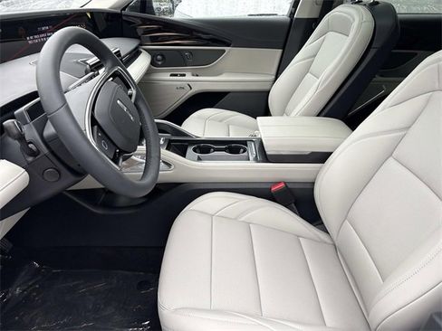 New 2026 Lincoln Nautilus Premier w/ Equipment Group 102A image 23