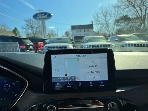 Used 2020 Ford Escape Titanium w/ Titanium Premium Package 2.0 image 27