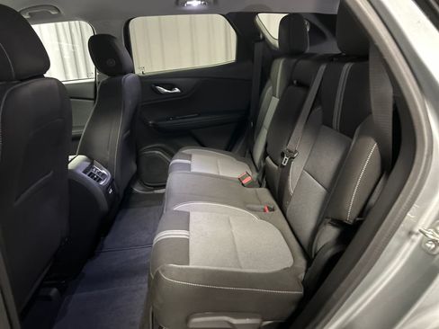 Used 2024 Chevrolet Blazer LT w/ Convenience Package FWD image 23