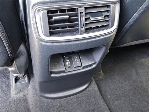 Used 2022 Honda CR-V Touring image 25