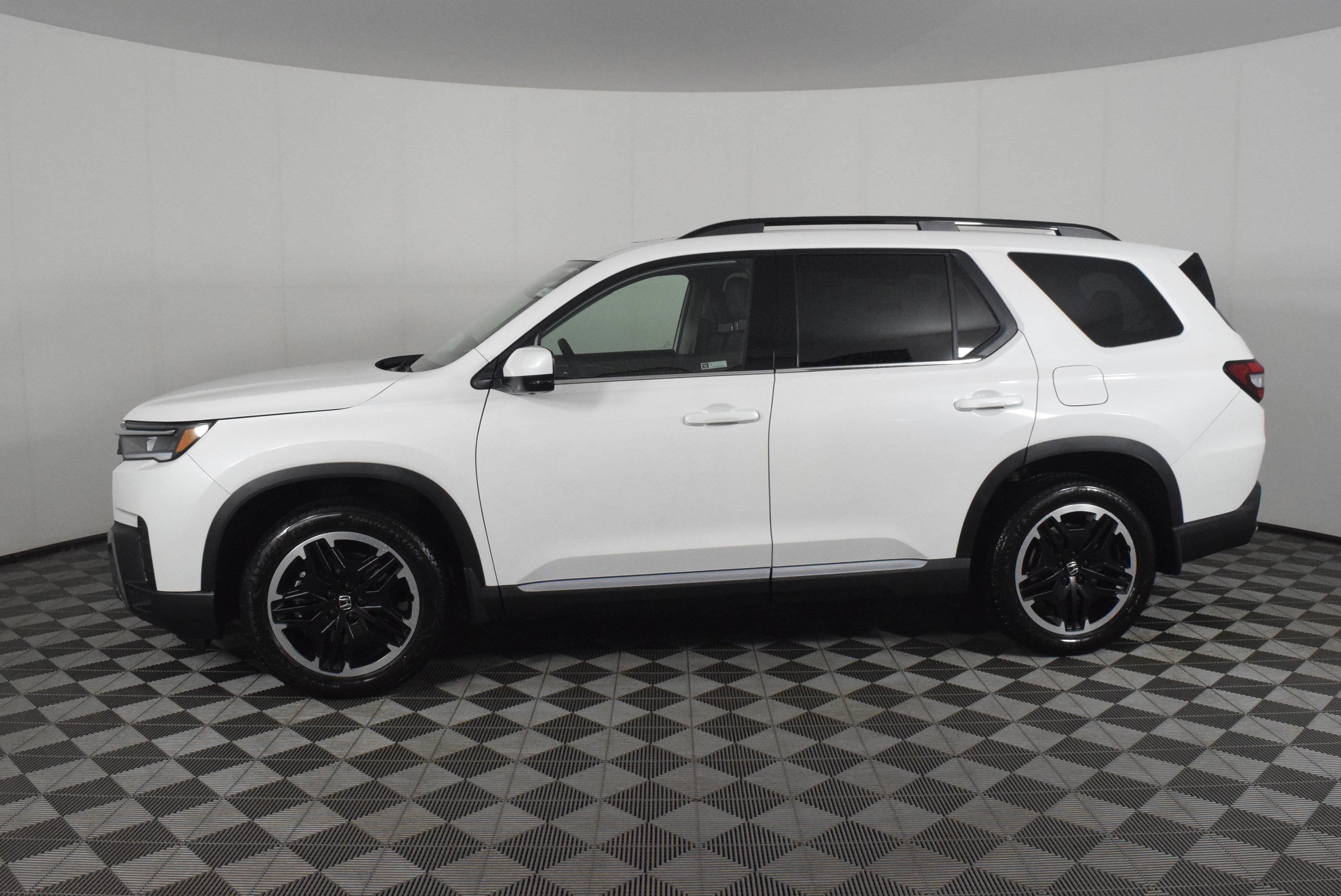 New 2026 Honda Pilot image 9