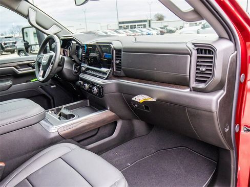 New 2026 GMC Sierra 3500 SLT w/ SLT Premium Package image 16