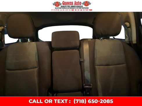 Used 2019 Nissan Pathfinder S image 15