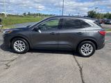 Used 2020 Ford Escape SE image 4