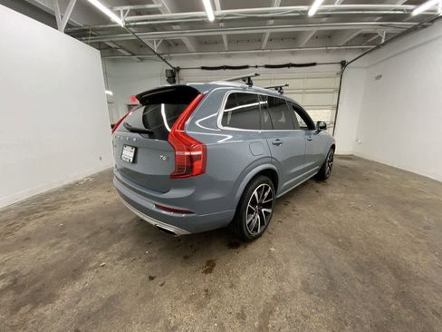 Used 2020 Volvo XC90 T6 Momentum w/ Protection Package image 6