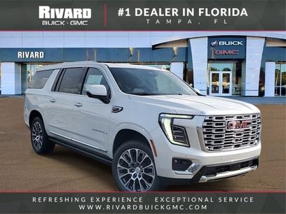 New 2025 GMC Yukon XL Denali w/ Sun & Power Step Package