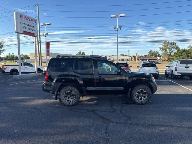 Used 2015 Nissan Xterra PRO-4X w/ Pro-4x Leather Package AWD/4WD image 8