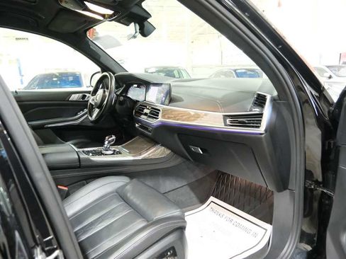 Used 2019 BMW X7 xDrive50i w/ Dynamic Handling Package AWD/4WD image 35