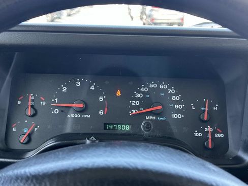 Used 2004 Jeep Wrangler 4WD w/ Dual Top Group image 17