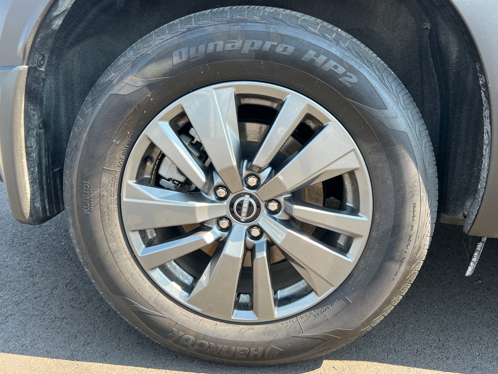 Used 2025 Nissan Pathfinder S FWD image 18