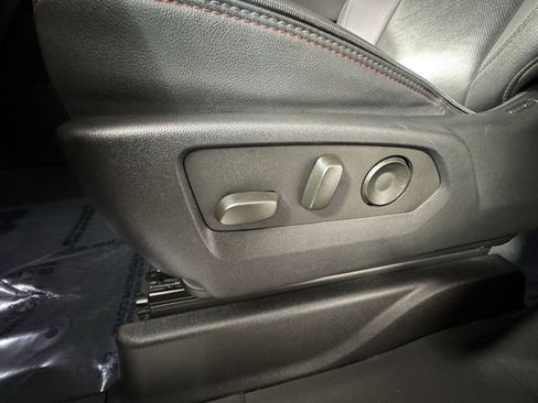 Used 2023 Chevrolet Tahoe RST w/ Luxury Package image 14