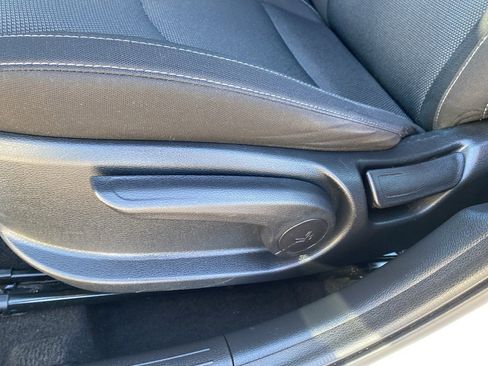 Certified 2023 Kia Forte LXS image 18