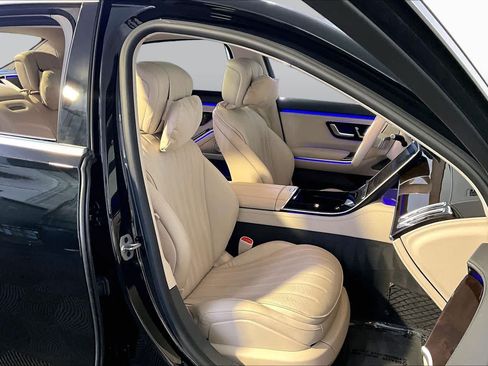 Used 2023 Mercedes-Benz S 500 4MATIC image 8