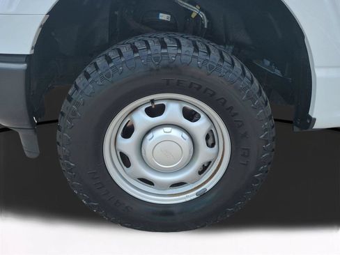 Used 2022 Ford F150 XL w/ Equipment Group 101A High AWD/4WD image 11